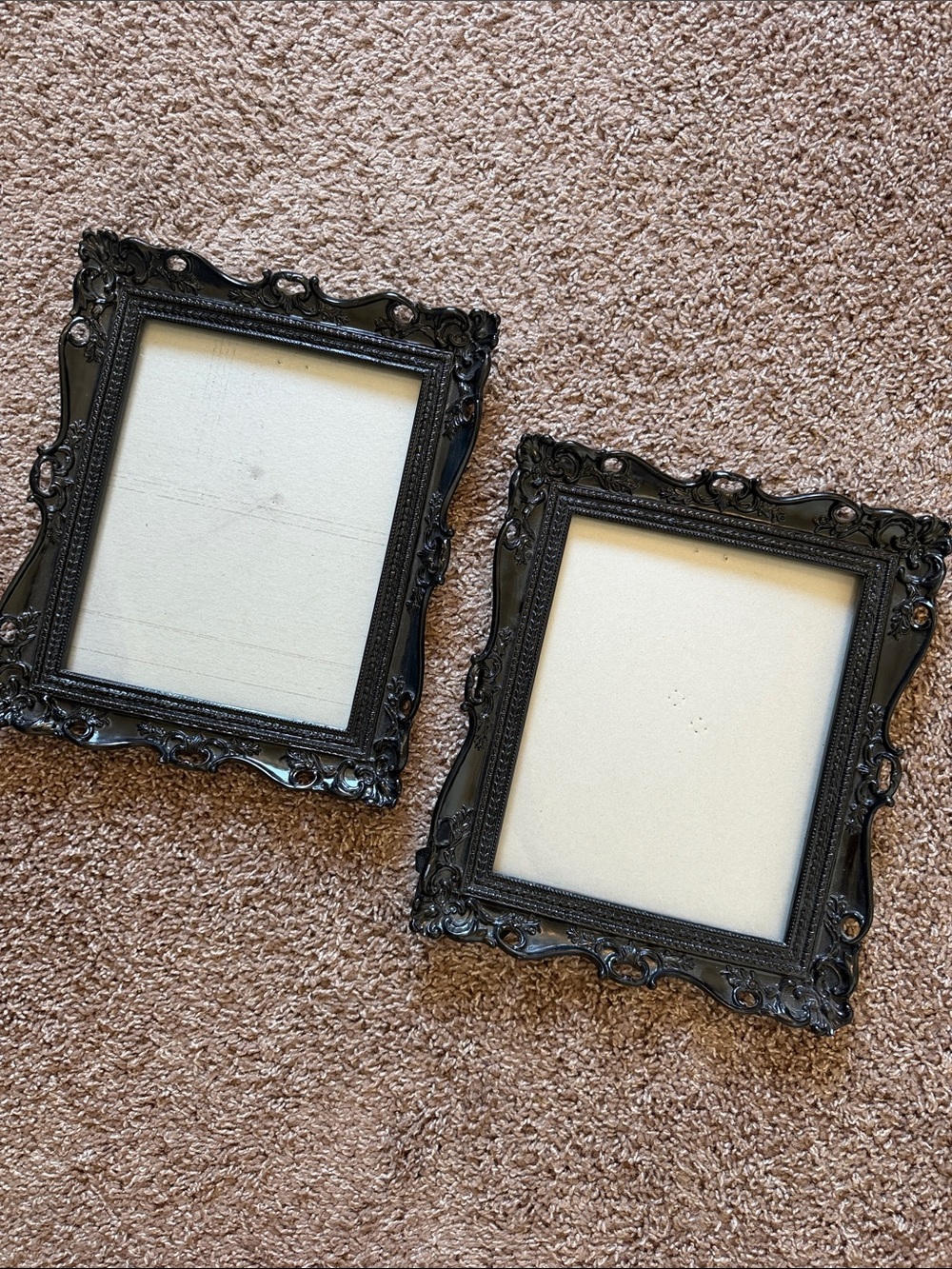 2- Black 8x10 Frames 🖤